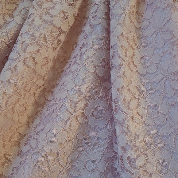 Girl light pink lace dress size 6 - Picture 5 of 7